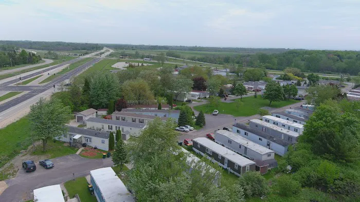 Osprey Mobile Home Community of Grafton Picture 4