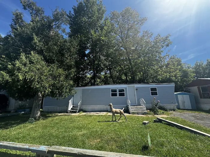 College Mobile Home Park Picture 8