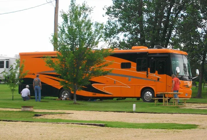 Lil' Bit of Country RV Park Picture 2