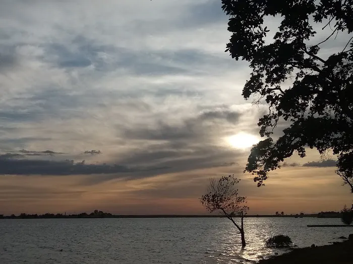 Camp Far West Lake Picture 2