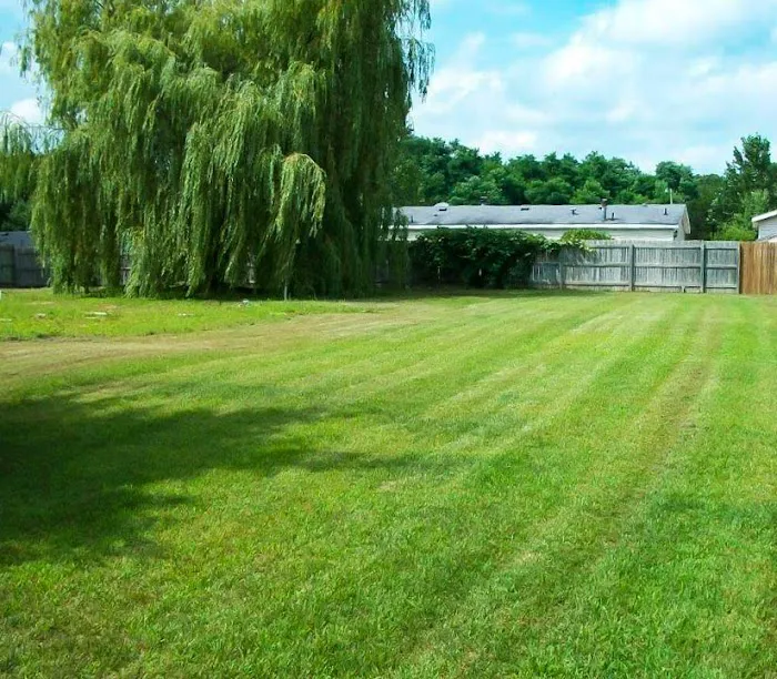 Berry Ridge Mobile Home Park Picture 1