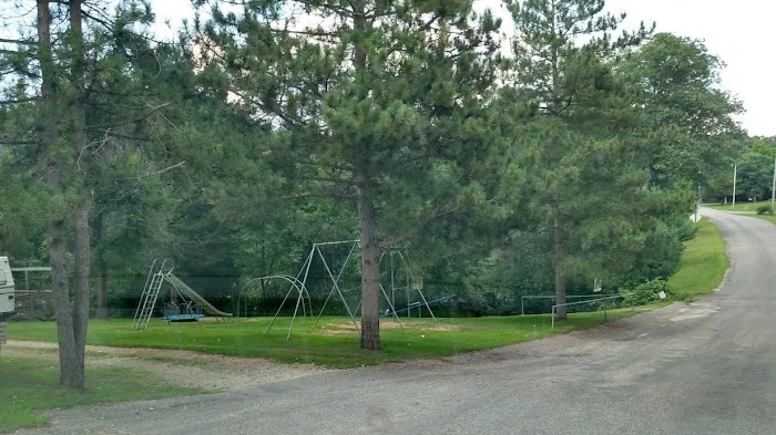 Deep Lake Campground Picture 4