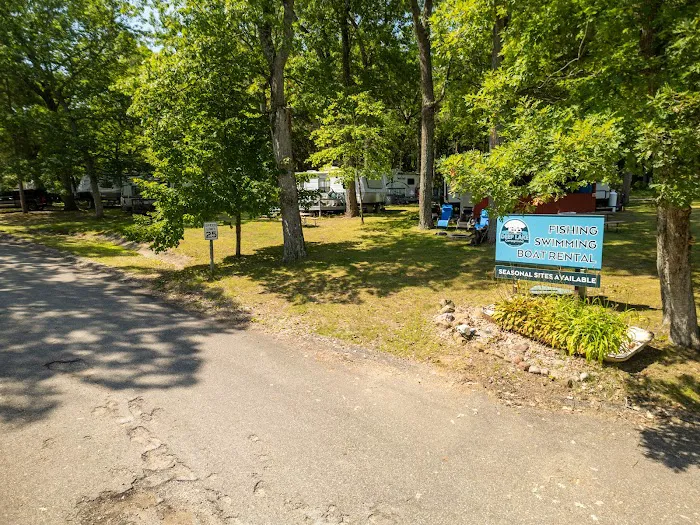 Deep Lake Campground Picture 5