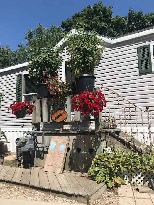 Lamplighter Village Mobile Home Community Picture 2
