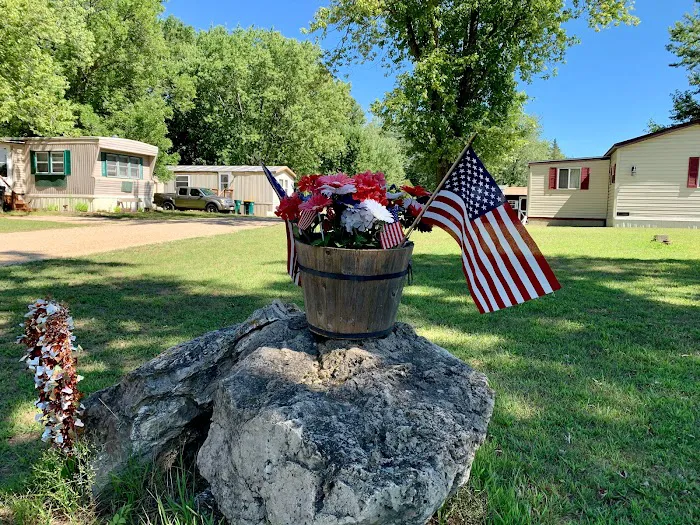 Princeton Mobile Home Community Picture 5