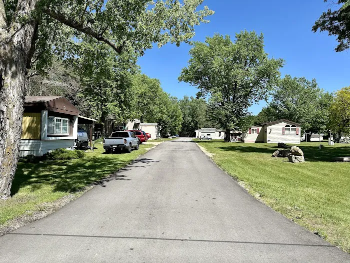 Princeton Mobile Home Community Picture 4