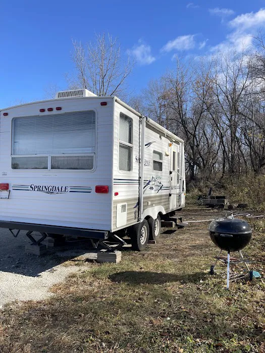 Scenic Bluffs Mobile Home & RV Park Picture 2