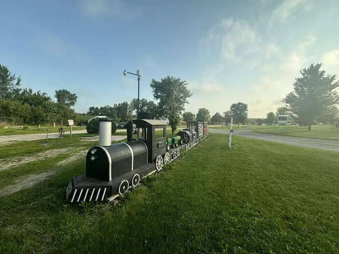 Beyonder Getaway at Lazy Acres RV Park Picture 8