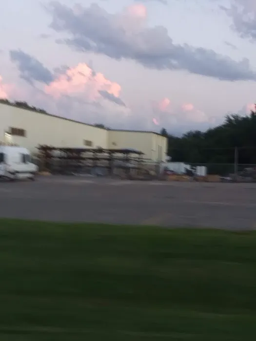 New Lisbon Estates West Picture 2