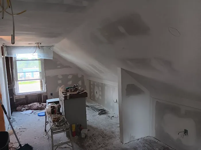 New Lisbon Estates West Picture 1