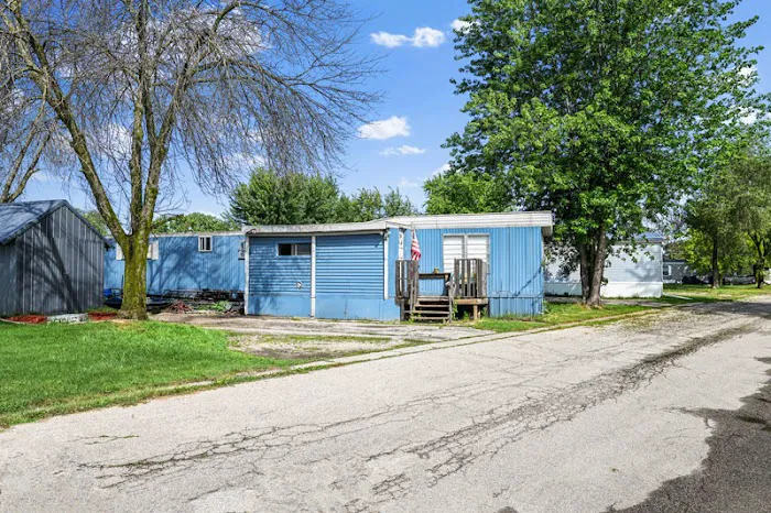 Riverlane Mobile Home Community Picture 5