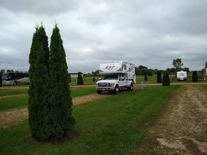 Omro RV Park Picture 6