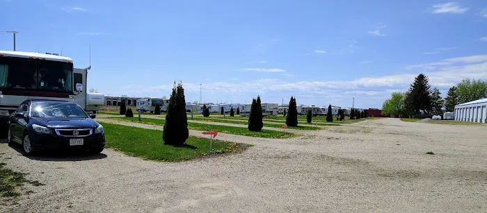Omro RV Park Picture 9