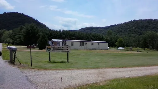 Paradise Valley Mobile Home Park Picture 2