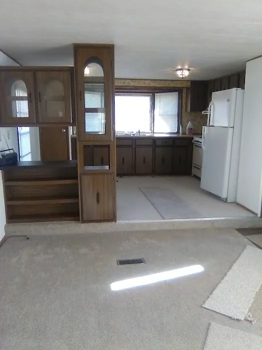 Paradise Valley Mobile Home Park Picture 8