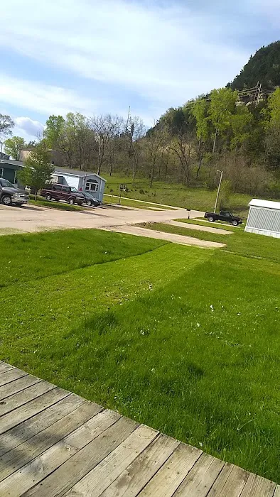 Edgewood Mobile Home Court Picture 2