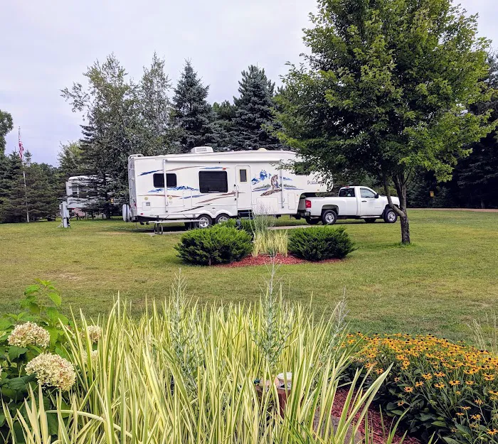 Fountain Lake RV Park and Campground Picture 5