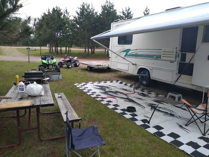Homegrounds RV Park Picture 5