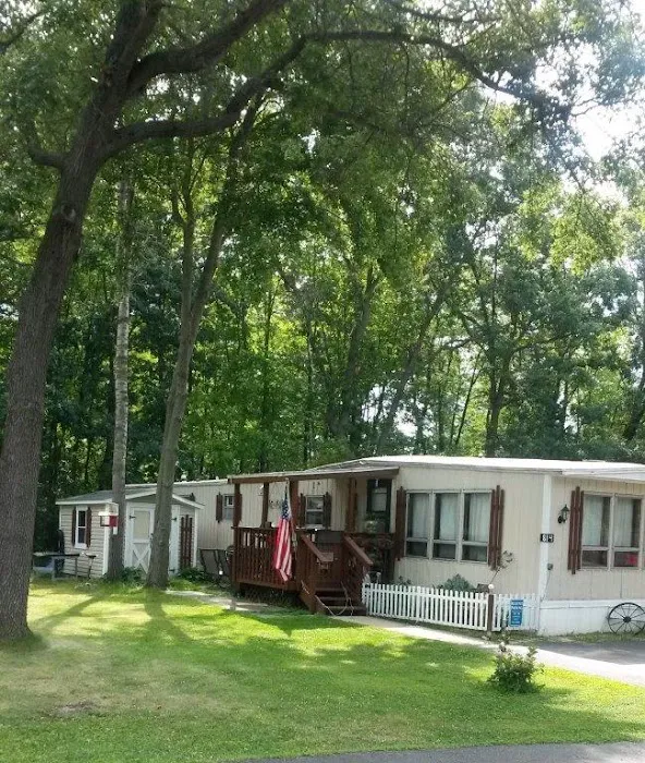 Oakwood Village Picture 8