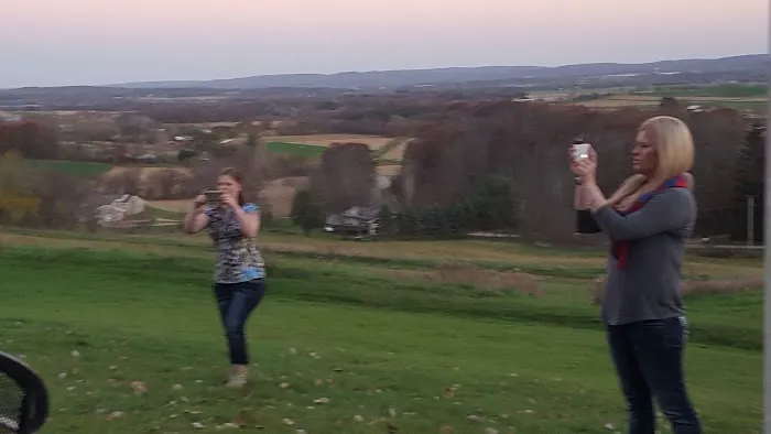 Edgewood Terrace Picture 2