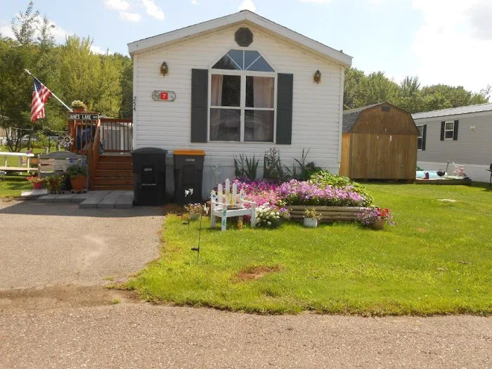 Edison Estates Mobile Home Park Picture 9