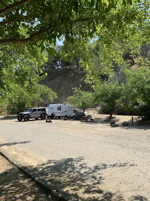 Pleasure Cove campground Picture 5