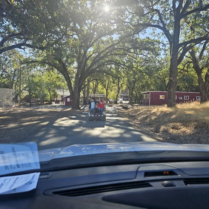 R-Ranch At the Lake Picture 2