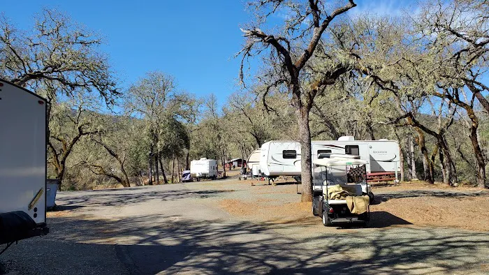 R-Ranch At the Lake Picture 4