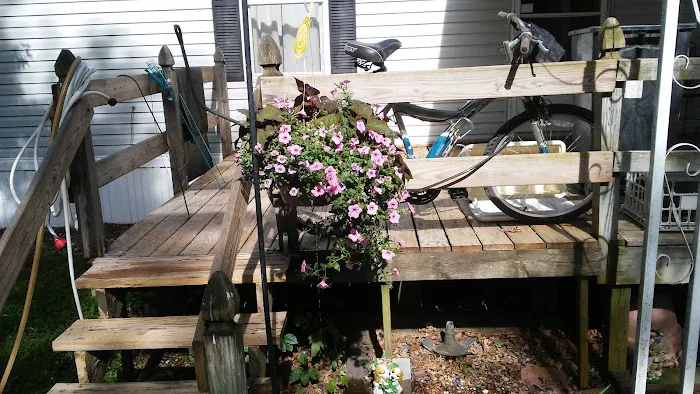 Cedar Village Community Home Picture 1