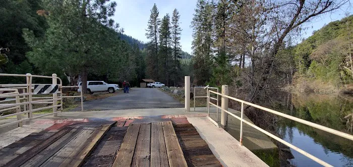 Sand Bar Flat Campground Picture 9