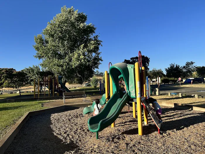 Camanche Lake Blue Oaks Campground North Shore Picture 8