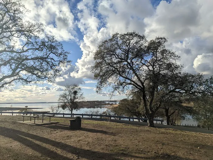 Camanche Lake Blue Oaks Campground North Shore Picture 9