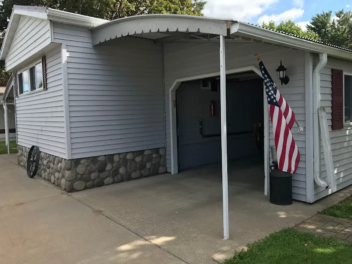 Crimson Leaf Mobile Home Park Picture 1