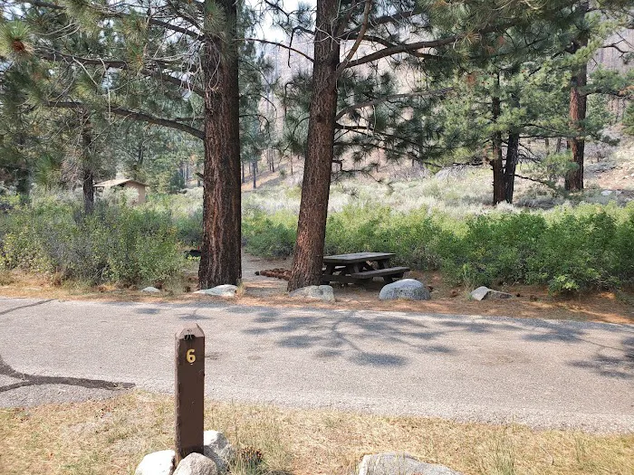 Chris Flat Campground Picture 5