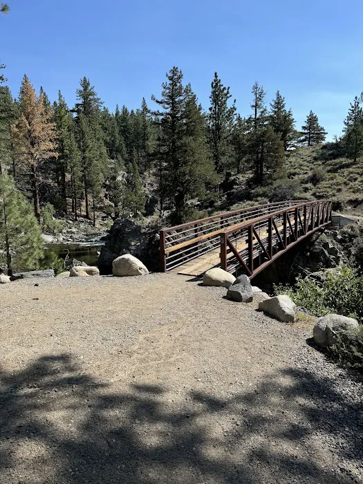 Leavitt Meadows Trailhead and Campground Picture 1
