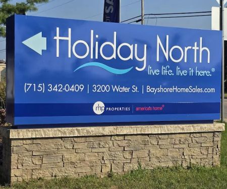 Holiday North Manufactured Home Community