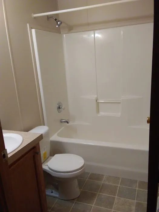 Woodside Village Picture 1