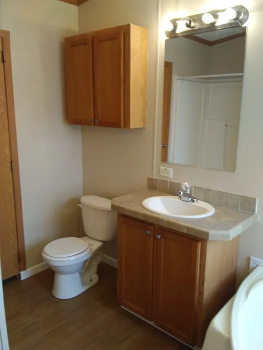 Woodside Village Picture 9