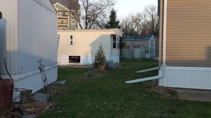 Circle Acres Mobile Home Park Picture 2