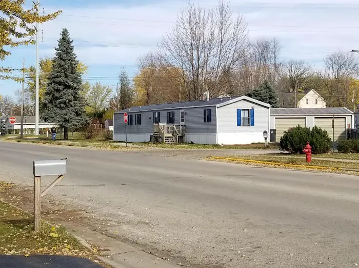 Brillion Mobile Home Park Picture 1
