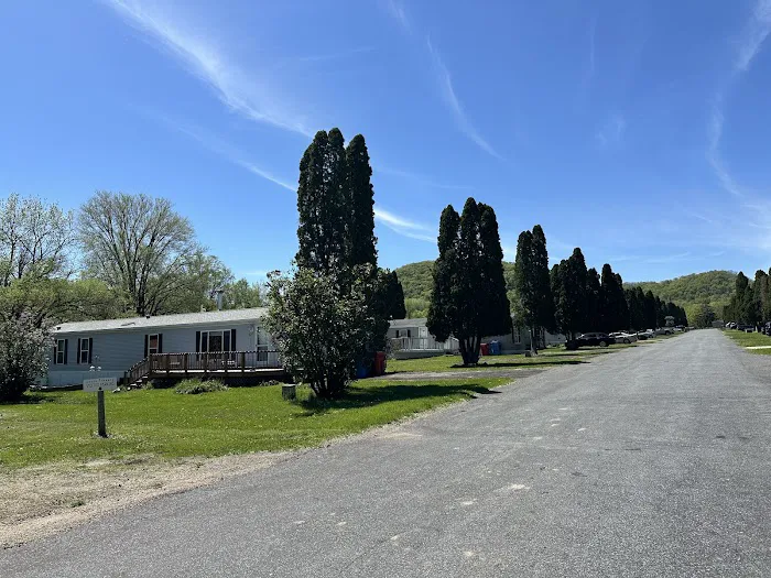 Green Terrace Mobile Home Park Picture 1