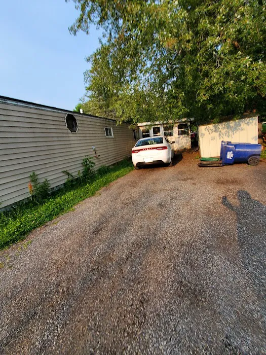 Hillside Mobile Home Park Picture 5