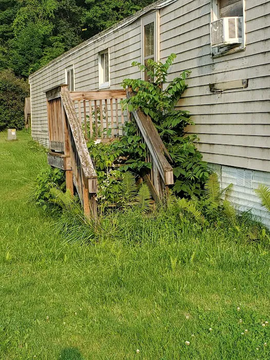 Hillside Mobile Home Park Picture 1