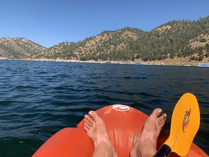 Moccasin Campground - Don Pedro Lake Picture 8