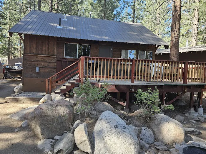 Hunewill's Doc and Al's Resort Picture 2