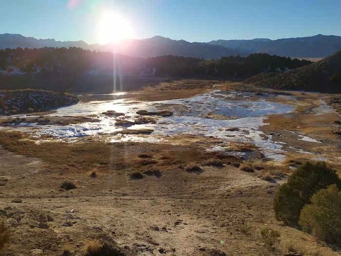 Travertine Hot Springs Picture 6