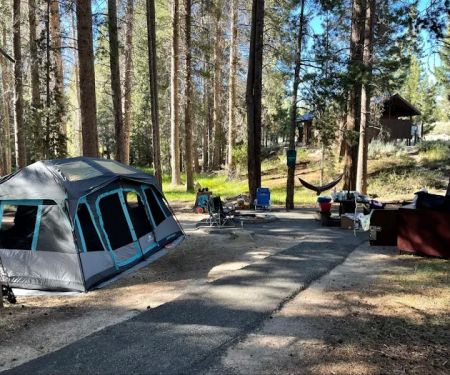 Lower Twin Lakes Campground