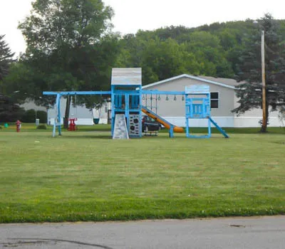 Colonial Gardens Picture 4