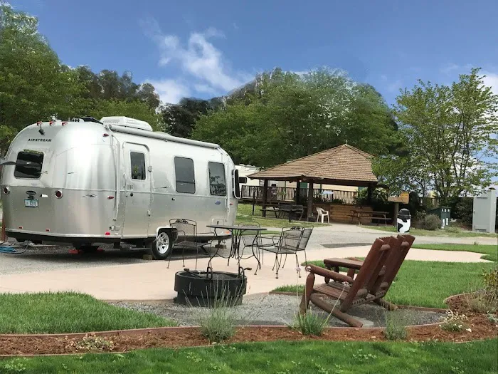 San Francisco North / Petaluma KOA RV Camping Resort Picture 8