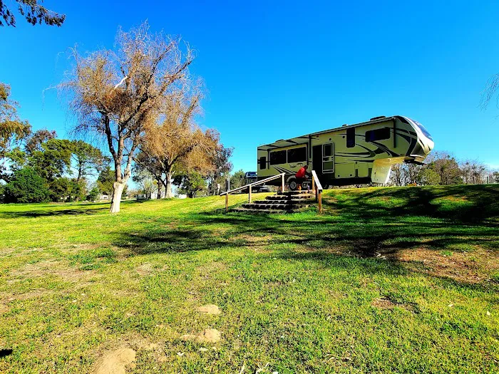 Sandy Beach County Park Picture 3